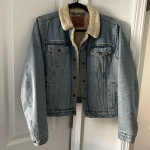 Sherpa Levi’s Denim Jacket